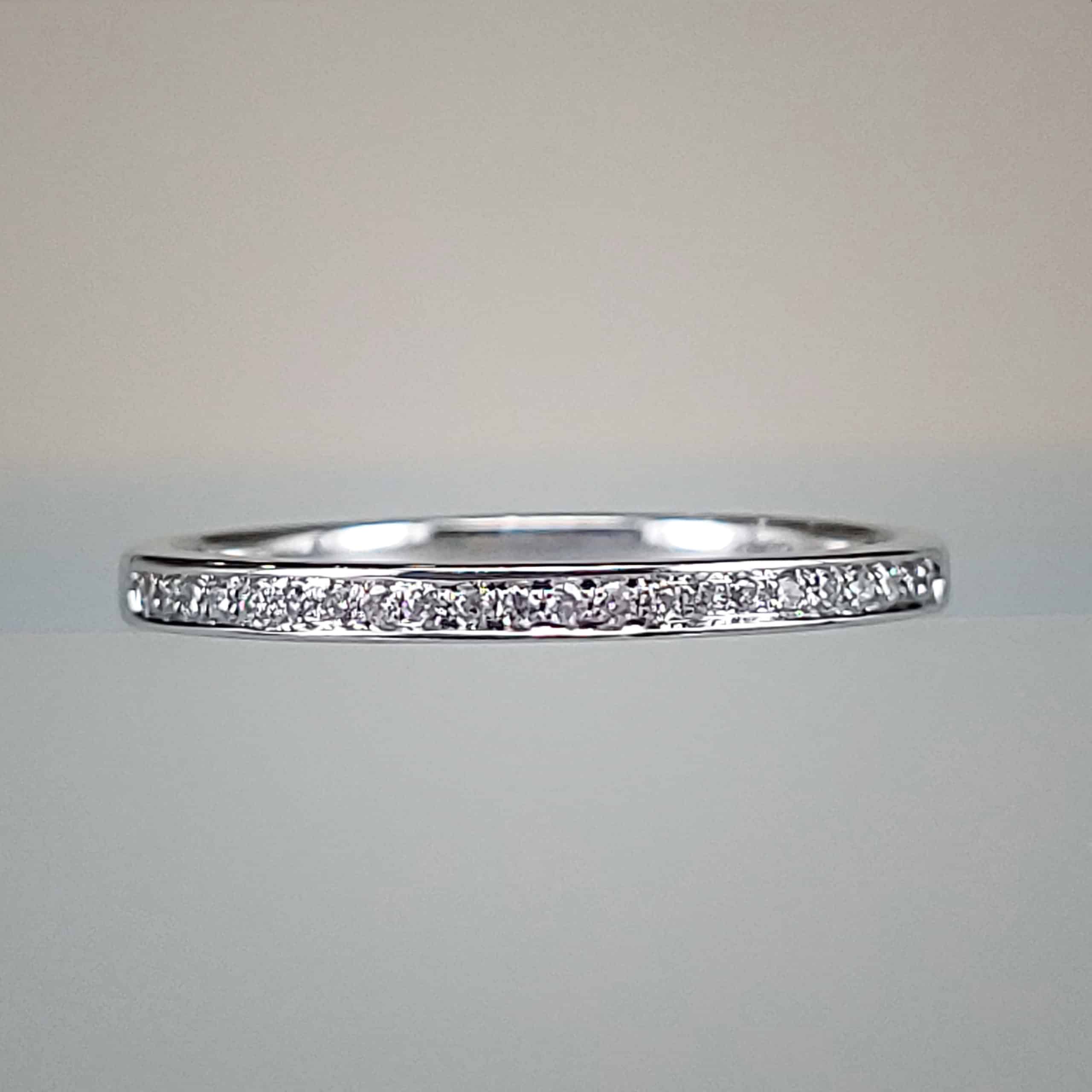 14k White Gold Diamond Eternity Wedding Band
