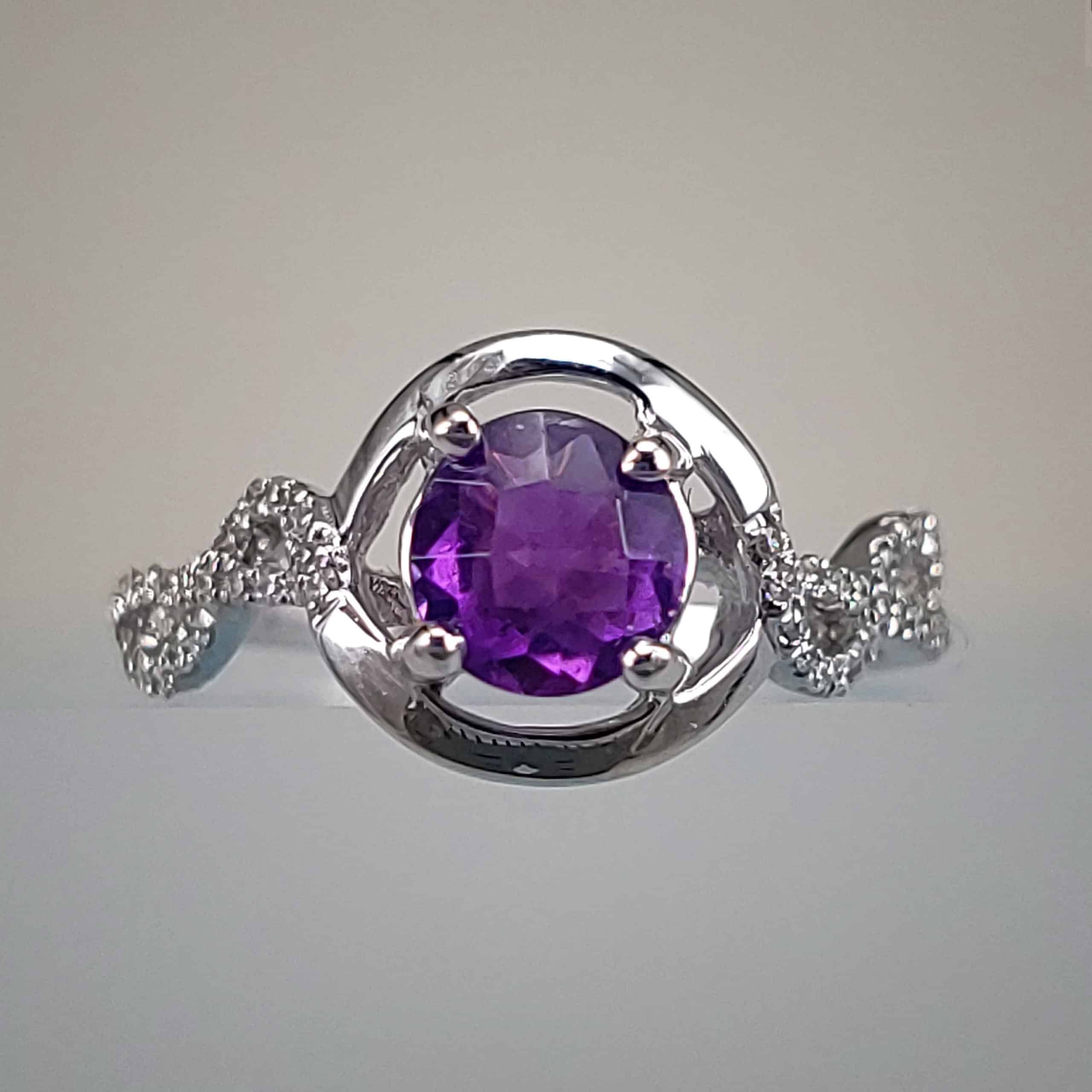 14K White Gold Checkerboard-Cut Amethyst Ring