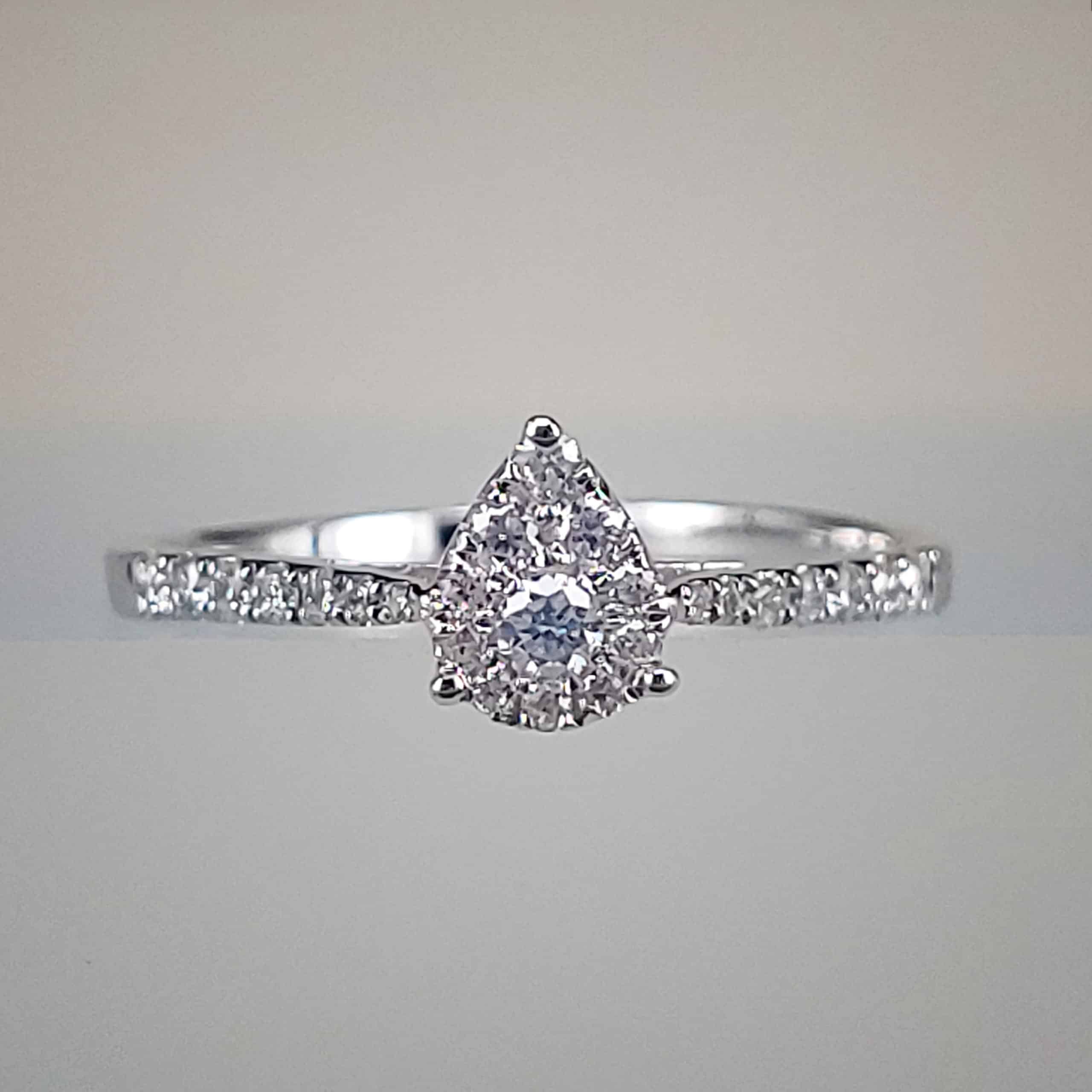 14K White Gold Pear-Shape Diamond Cluster Fashion Ring